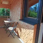 Apartment Sapatho *