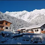 Sapatho Apartment