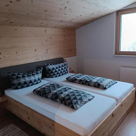 Apartment Sapatho *